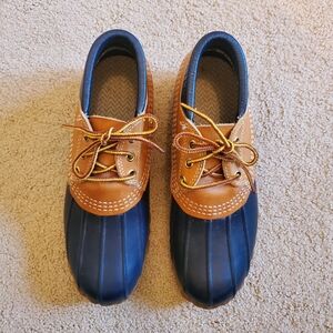 LL BEAN Navy Duck Boots SIZE 7